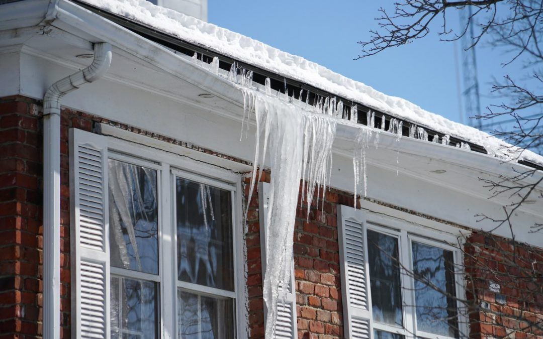 Common Winter Roofing Problems You Need to Watch For
